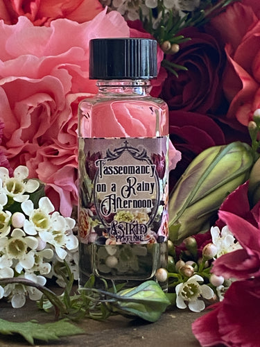 Tasseomancy on a Rainy Afternoon